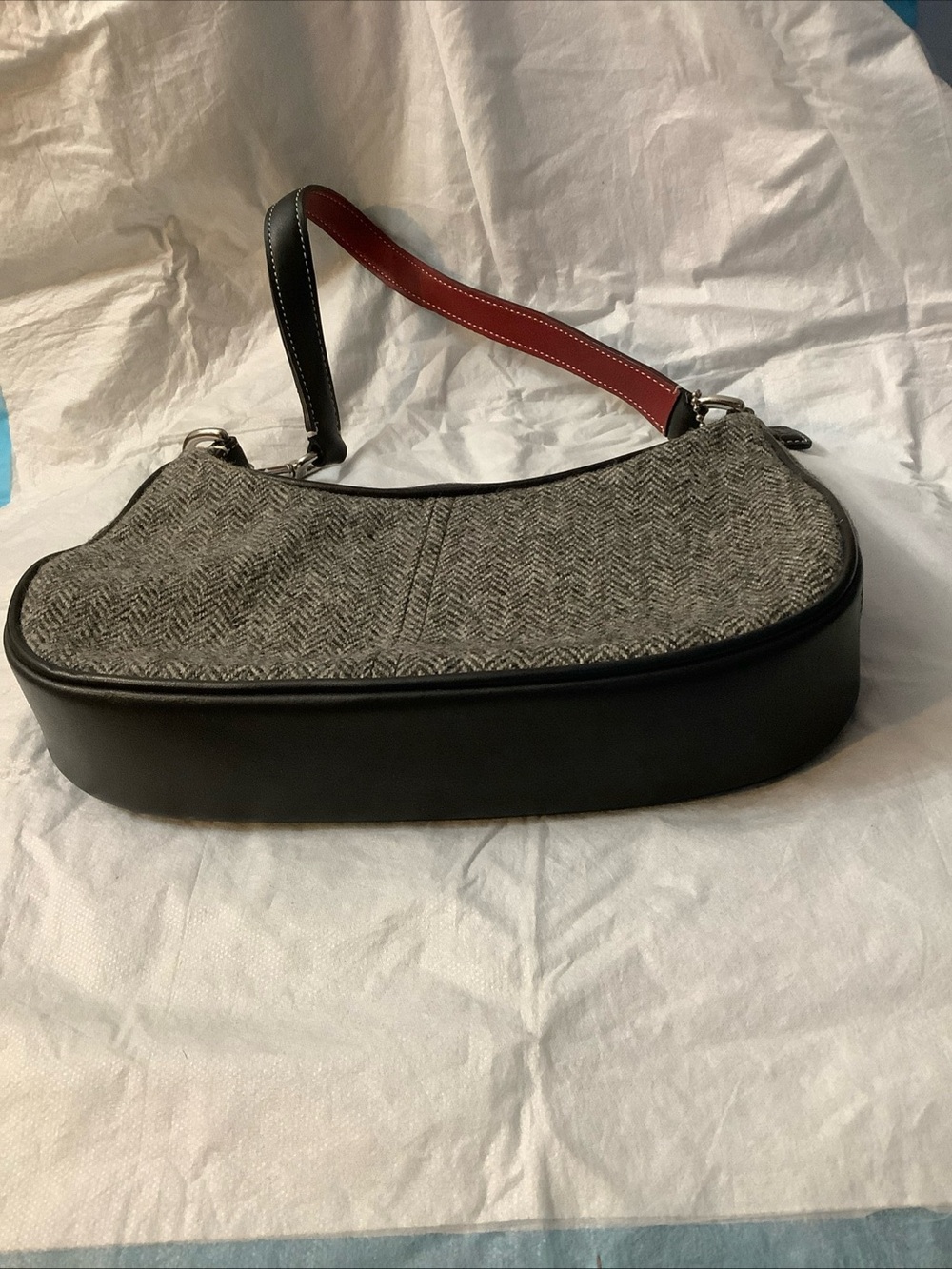 Coach 9398 Vintage Y2K Soho Baguette Herringbone Wool Leather Bag Gray/Black - Picture 10 of 16